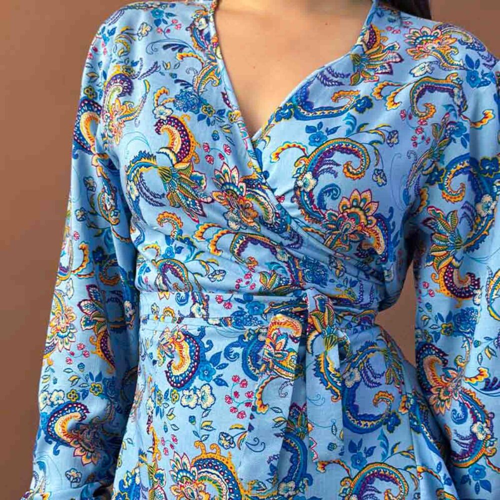 Robe cache coeur manches longue – Image 4